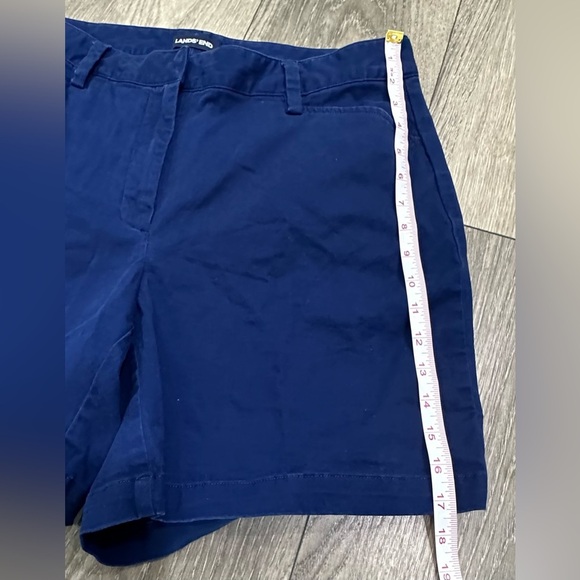 💙Lands' End Navy Blue Mid-Rise Shorts - Size 14 -💙 - Picture 7 of 9